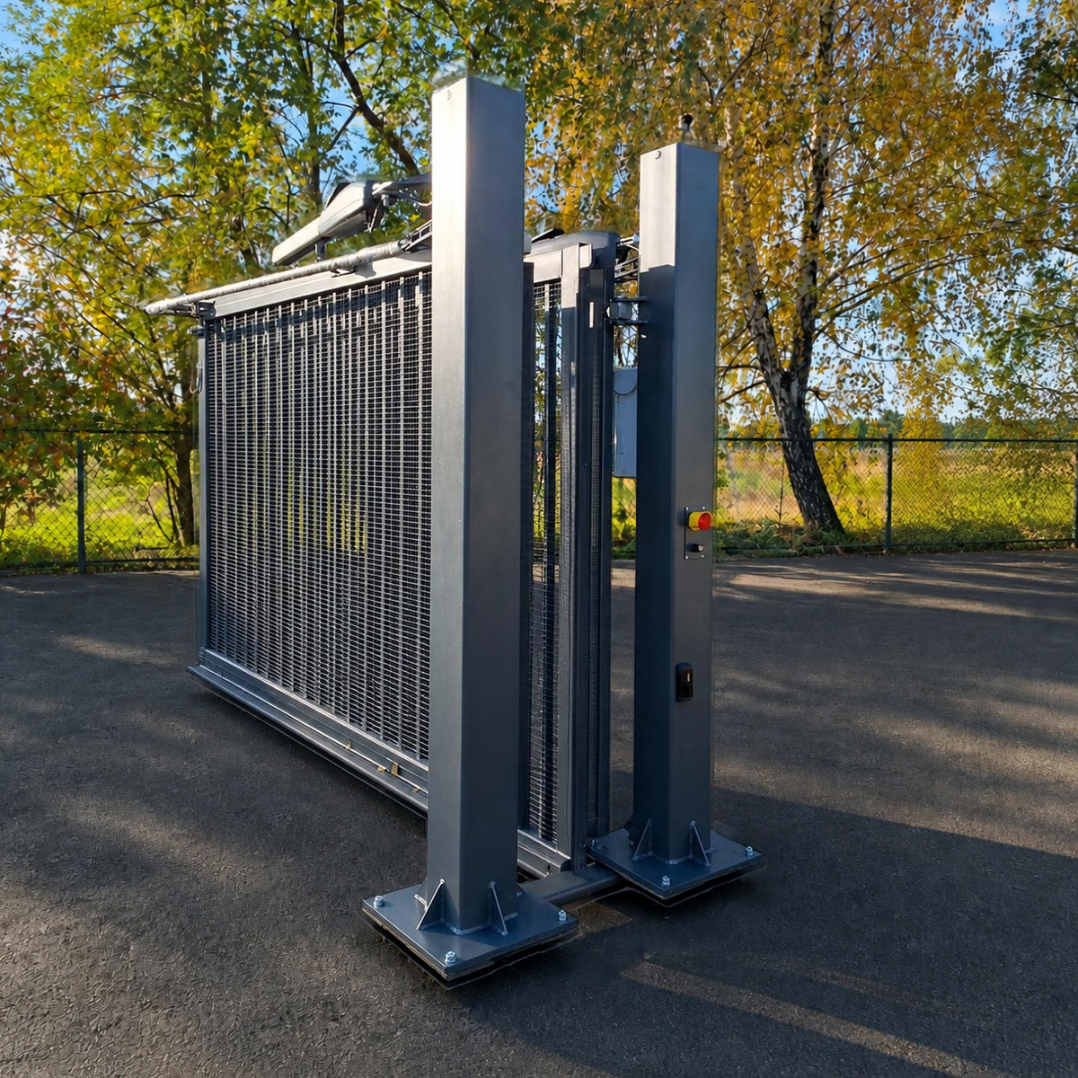 INDUSTRIAL BI-FOLDING GATE